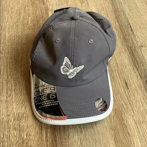 Women’s golf / tennis hat